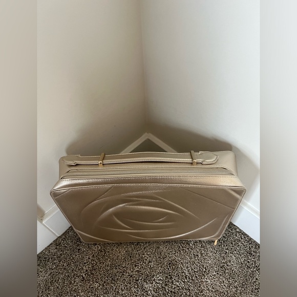 BRAND NEW!! Lancome Makeup Bag❤️ - Picture 5 of 10